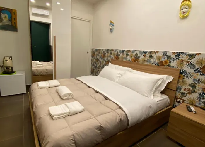 Pippo's Hébergement de vacances Naples